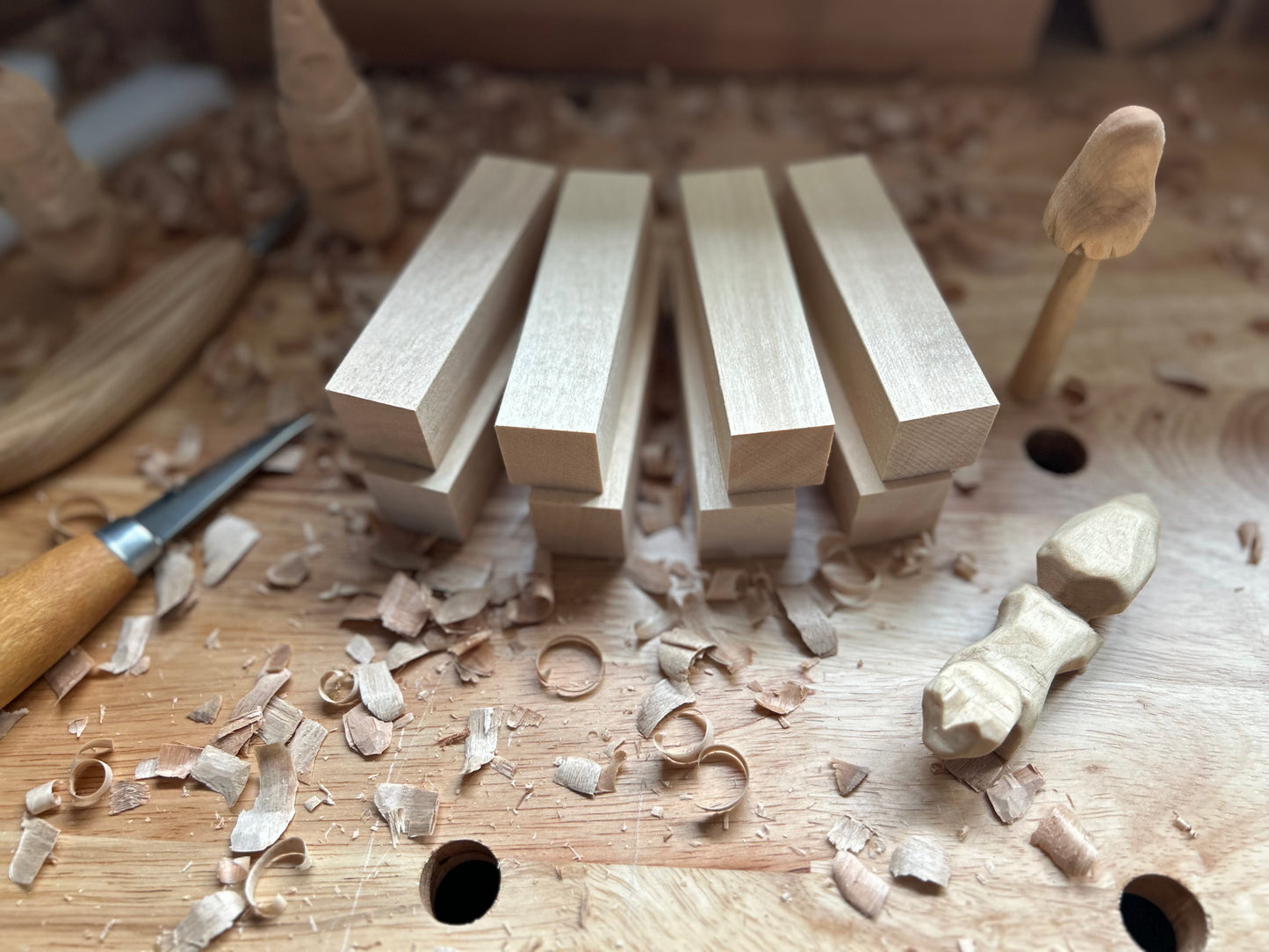 Basswood Carving Block Bundle - 8 × Regular (25 × 25 × 100 mm)